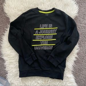 Boys Sweatshirt by Cat & Jack size Med 8/10
